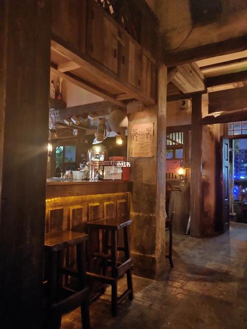 pub老酒馆攻略_青梅酒_建筑_装修_美食探店_复古_美食_美食探店_餐厅