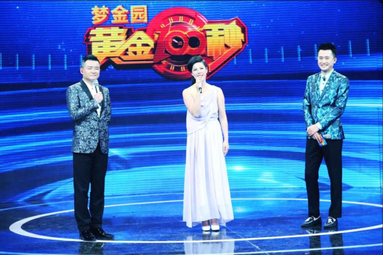 《黄金100秒》最新一期好看还是《越战越勇》好看?