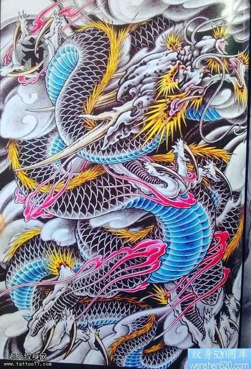 手稿传统年鉴黑金龙纹身图案
