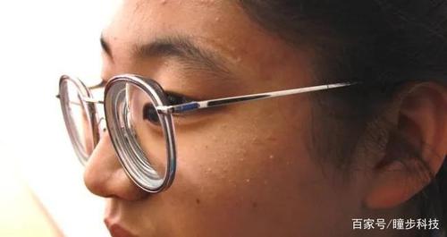 学生视力情况普遍不容乐观,年级越高近视率越比重越大,且高度近视的占