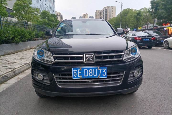 众泰t6002015款15t手动豪华型