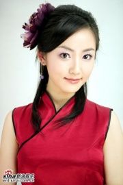 个人简介 麻豆女郎-杜冰若  小名:小鹿 身高:166cm  体重