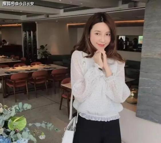 蒋凡可谓平步青云,职级已经升到m7,m8-m9是蔡崇信,张勇等重量级合伙人