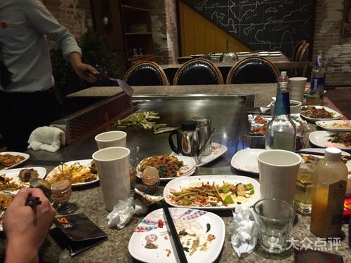 五十七度湘(柏威年购物广场店)的点评