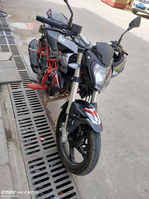 二手贝纳利红宝龙 tnt 150i