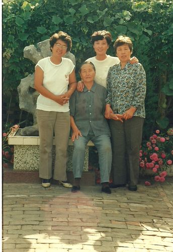 《小脚姥姥学车记》11月17日《北方新报》