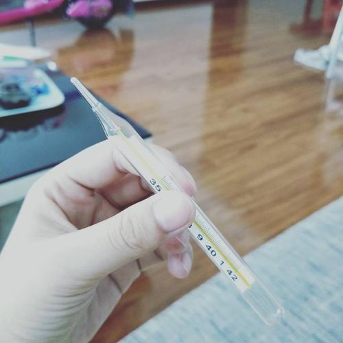 请问这是口表还是肛表,还是腋表