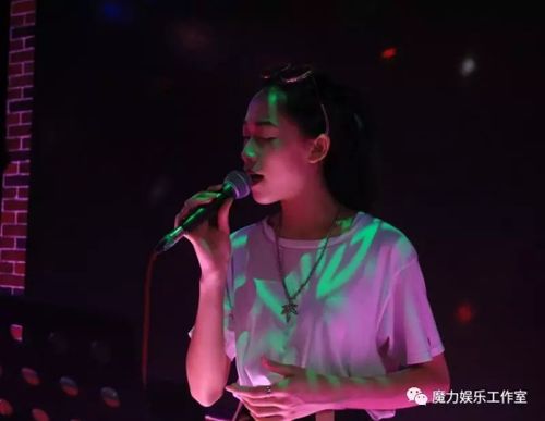 酒匣子富川店再度迎来驻唱歌手,泡吧啤酒首选