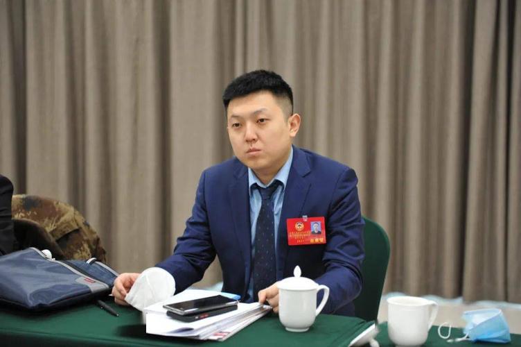 【两会·委员风采】任凯:为路南区发展贡献智慧力量