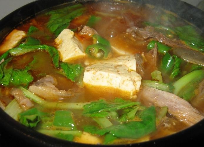 狗肉炖豆腐