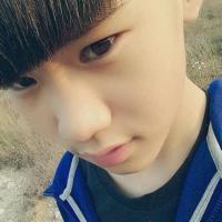 15岁男孩照片帅气初中头像_男生头像_美头网