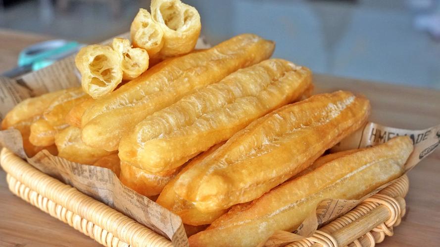 自制放心油条(做油条的配方)