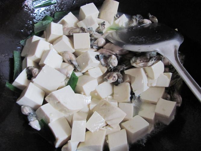 牡蛎豆腐