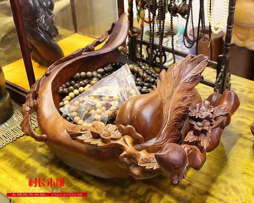 寿桃 果盘 聚宝盆蝙蝠工艺品收纳宝贝摆件红木缅甸花梨木村长木雕