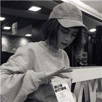 潮流好看女生帽子头像酷风格的女生