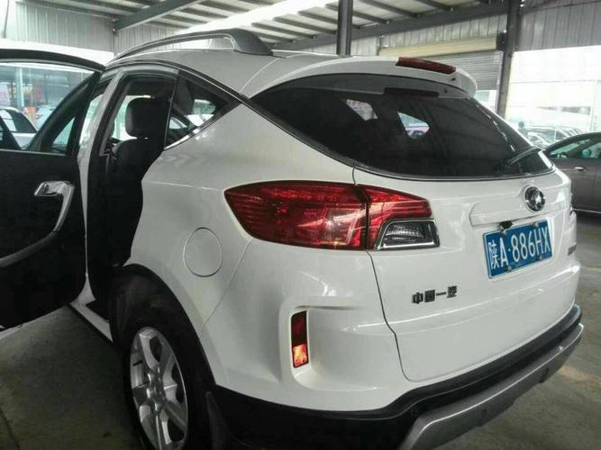 【西安】2014年6月 奔腾 x80 一汽x80 白色 手自一体