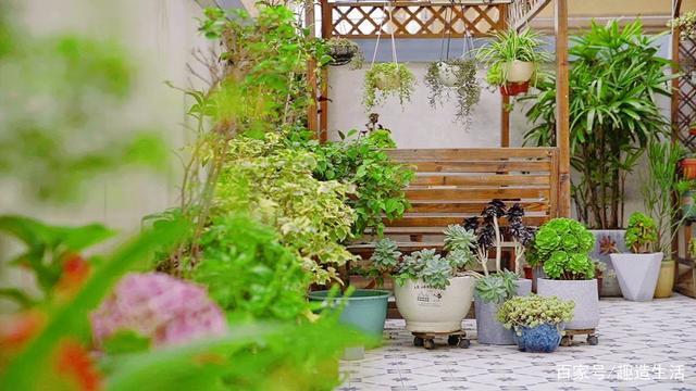 拈花惹草的60㎡l型花园阳台,美到邻居翻墙看
