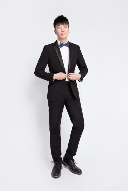 data-lemmaid="410025">广州大学 /a>,广东广播电视台主持人,脱口秀