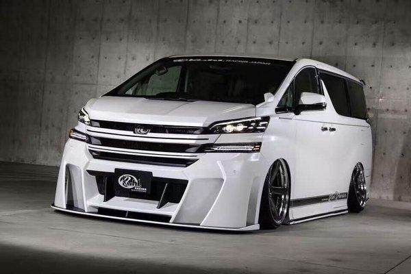 中规版丰田埃尔法展位现车黑色内饰价格