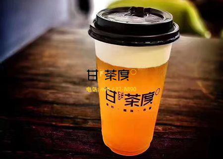 在这个追求健康的时代,越来越多的人摒弃了传统奶茶粉冲的奶茶,转