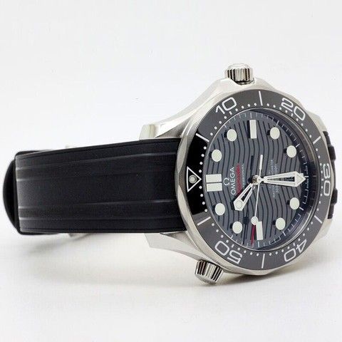 潜水表品牌排行欧米茄海马300怎么样手表品牌