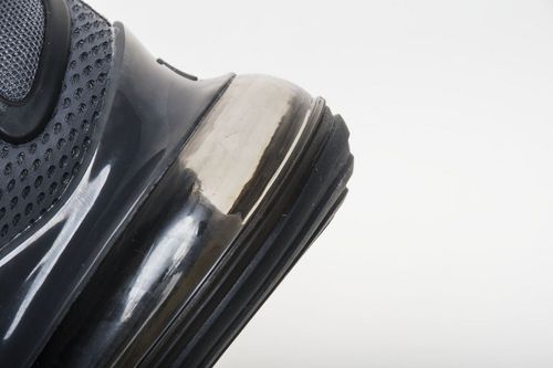p05 carbone grey/black nike air max 720