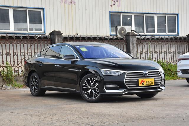 2021款比亚迪e9商务版