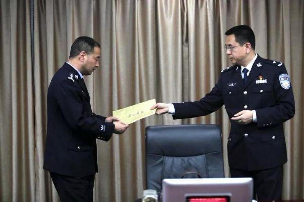 陈实[荆门市人民政府副市长,市公安局局长]是什么 关于陈实[荆门市