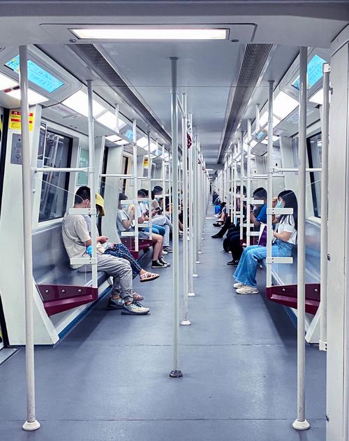 地铁车厢