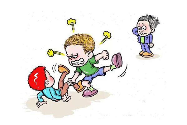 孩子打架父母如何教育 打架是性格问题别用暴力解决