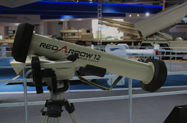 西藏军区红箭-12反坦克导弹首次曝光!中国版"标枪"