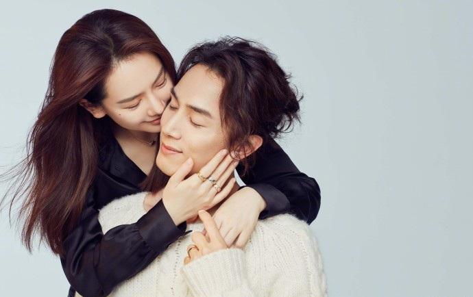 李承铉和戚薇好甜100条动态老婆占了74条