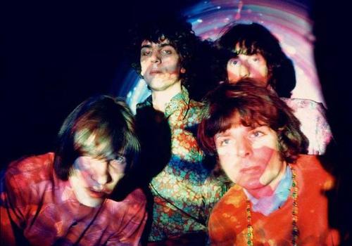 其中包括paul weller,jarvis cocker,wayne coyne,ice cube,jim reid