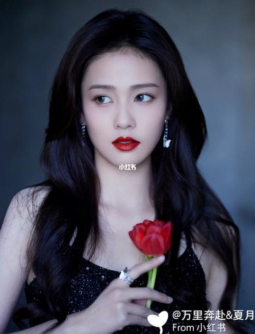 白鹿73性感黑灰衔接抹胸裙9595_抹胸裙_性感_壁纸_薯条_宝藏