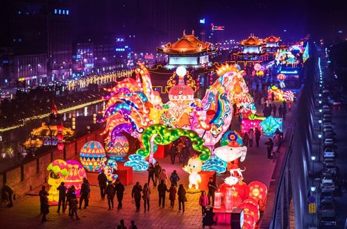 往届西安城墙新春灯会的图片