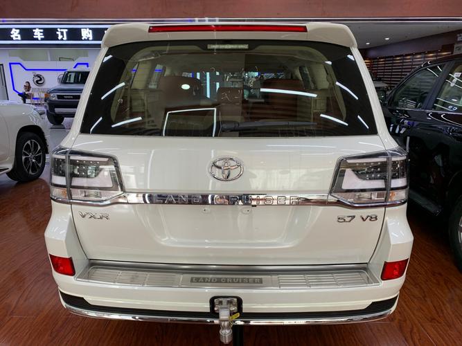 新款丰田酷路泽5700现车 v8陆巡suv实惠