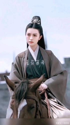 文咏珊《雪中悍刀行》中饰演徐渭熊