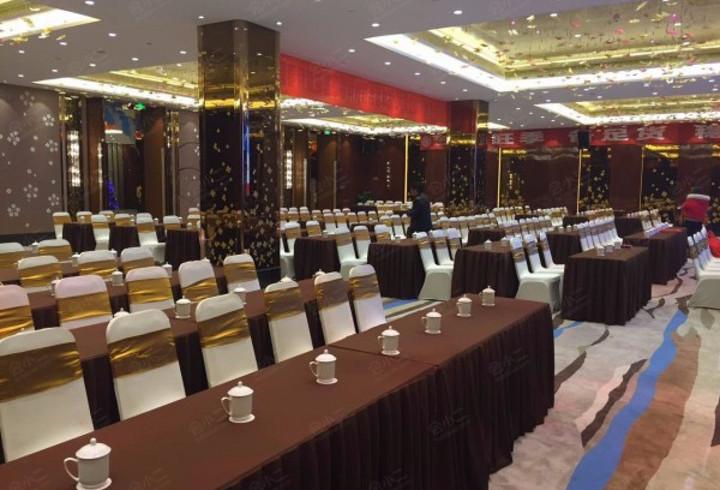 【扬州扬鹏锦江大酒店会议室-锦绣厅(容纳300人)】,会议酒店预定