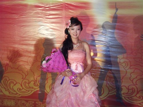 三亚专业民族女歌手—辉辉