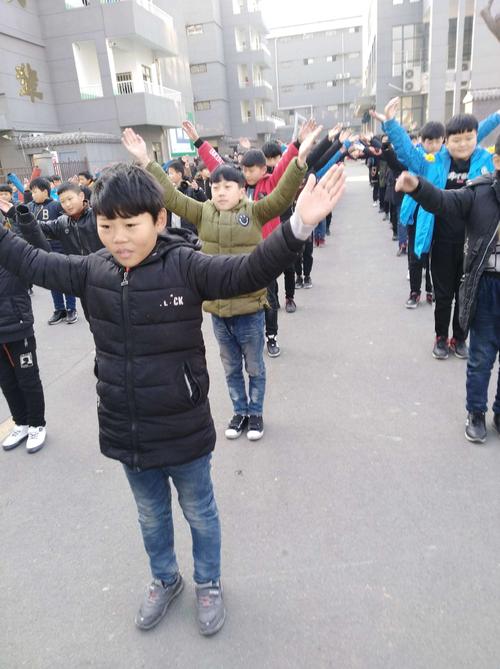 弘德小学6.13班——王佳乐