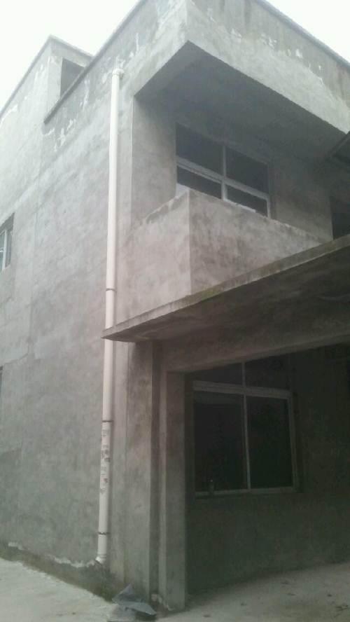 项城市红旗学校附近 独院别墅出售