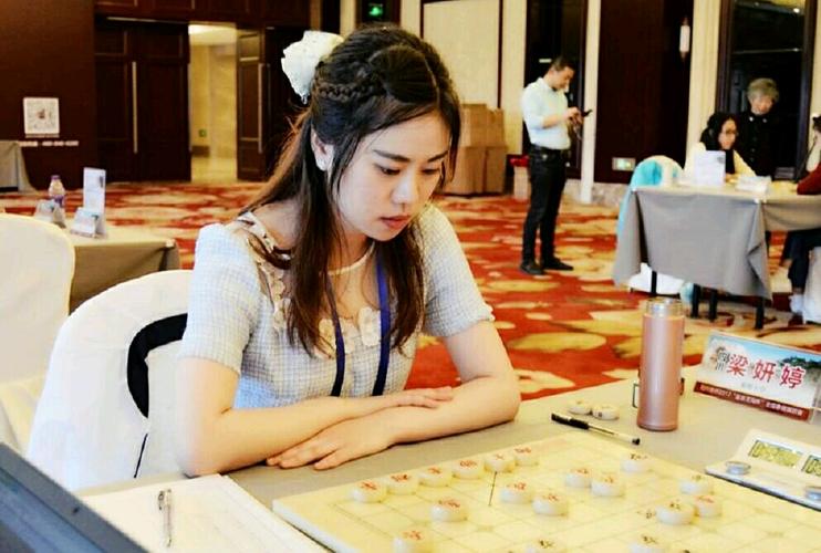 中象女子大师群英谱之梁妍婷