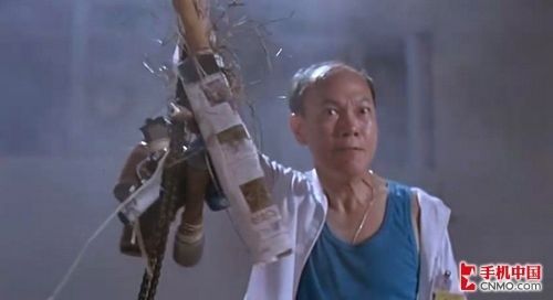 集合七种杀人武器于一身的"要你命3000"