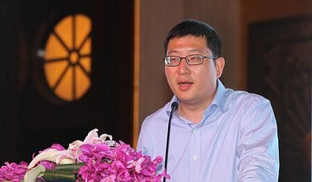 他曾是8次夺冠的明星基金经理 邓晓峰:目前港股机会更多