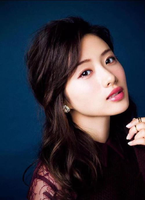 日本女演员-石原里美的精彩人生图集