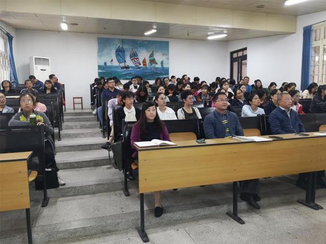 江阴初级中学青蓝工程助青年教师破茧成蝶