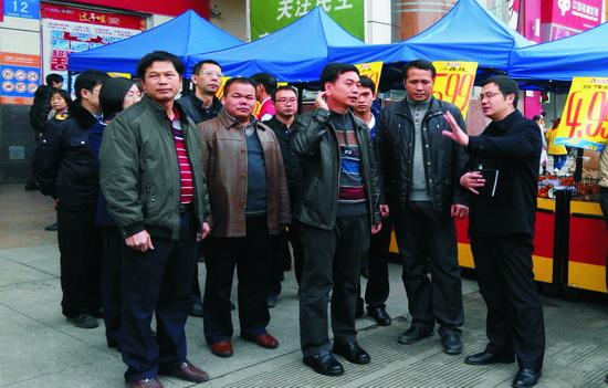 南宁青秀区区委常委,组织部部长 梁国禄 考察仙葫店