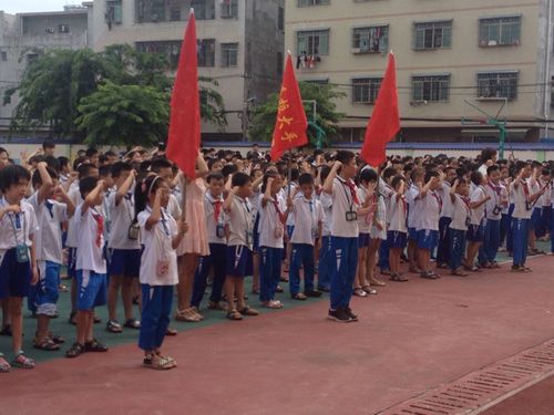 海口市城西小学"小手拉大手,双创进校园"启动仪式
