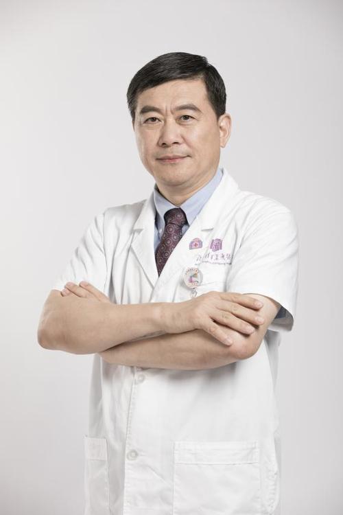 人民满意的公务员表彰大会召开,北京清华长庚医院董家鸿院士,郭军副主
