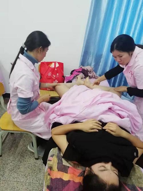 中奥高级催乳师培训课间 ————精彩回顾